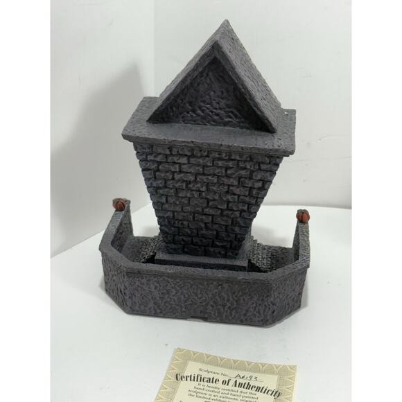 Hawthorne Village Nightmare Before Christmas ~ 2005 TOWN‎ HALL W/ COA & cord - Picture 5 of 9